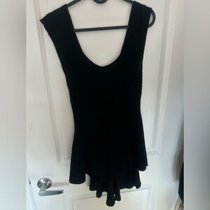 Women's Black Scoop-Neck Textured Tank Top